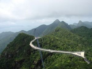 malaysia-sky-bridge-01
